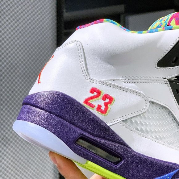 Air Jordan 5 main image 9